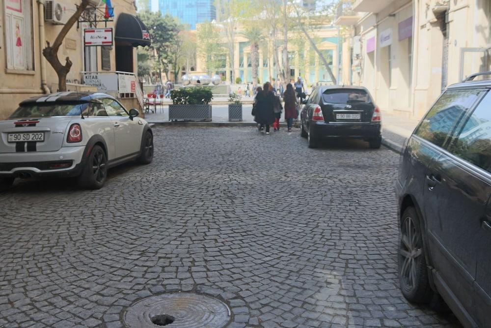 Balion Hotel Baku Ngoại thất bức ảnh