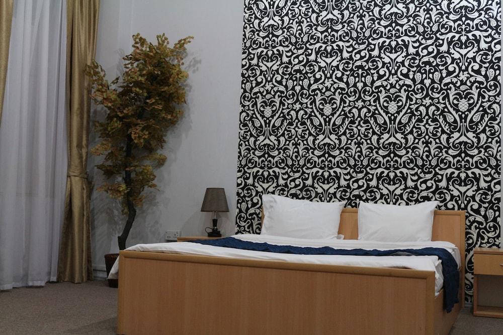 Balion Hotel Baku Ngoại thất bức ảnh